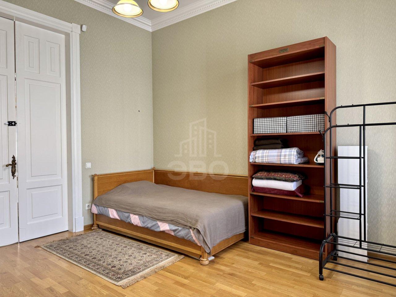 трехкомнатная квартира в Санкт-Петербурге по адресу: 2-я Советская ул., 10, литера Б