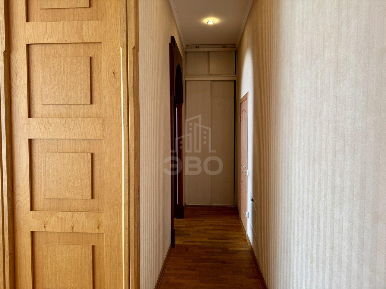 трехкомнатная квартира в Санкт-Петербурге по адресу: 2-я Советская ул., 10, литера Б