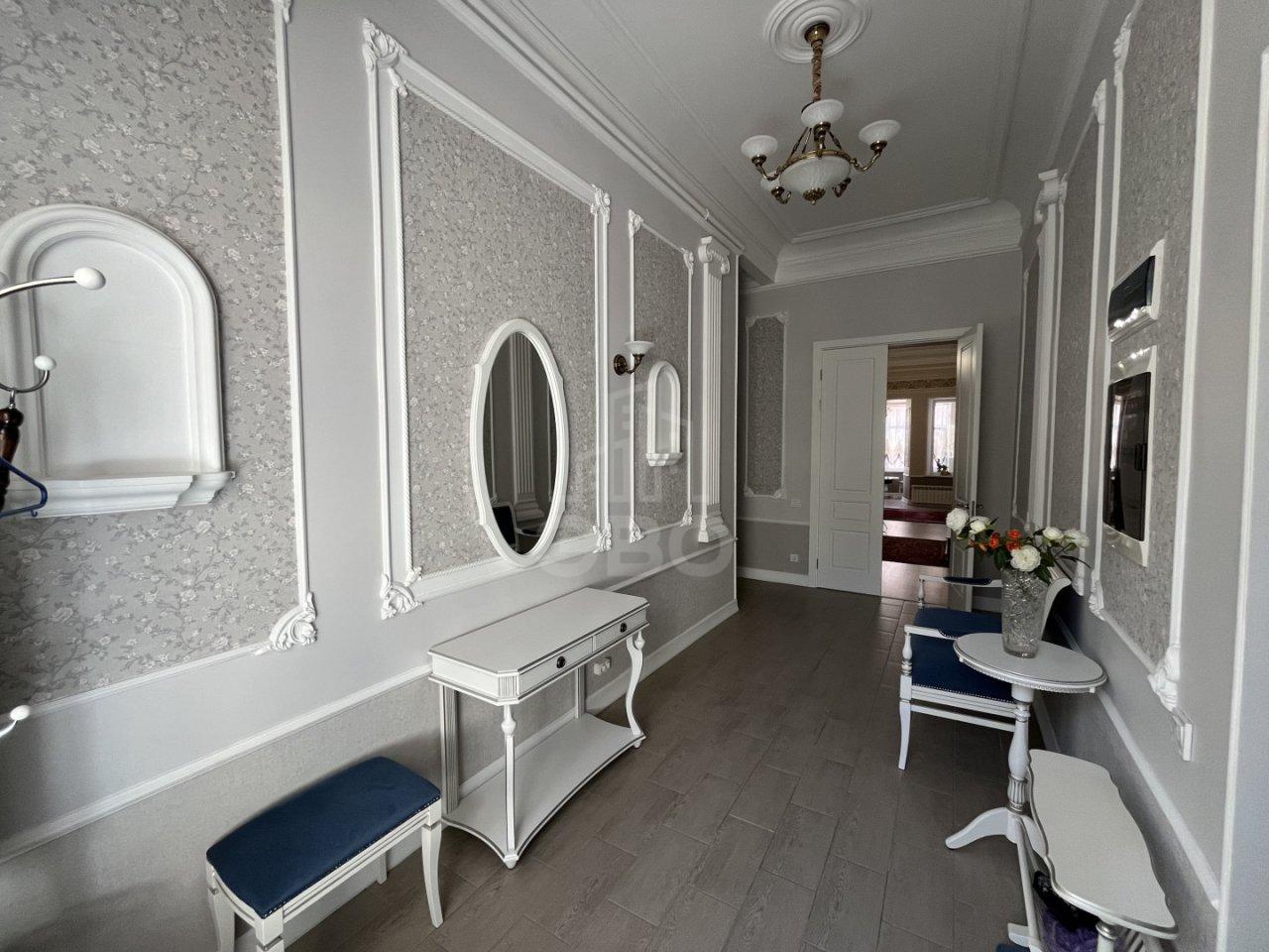 четырехкомнатная квартира в Санкт-Петербурге по адресу: Рубинштейна ул., 6