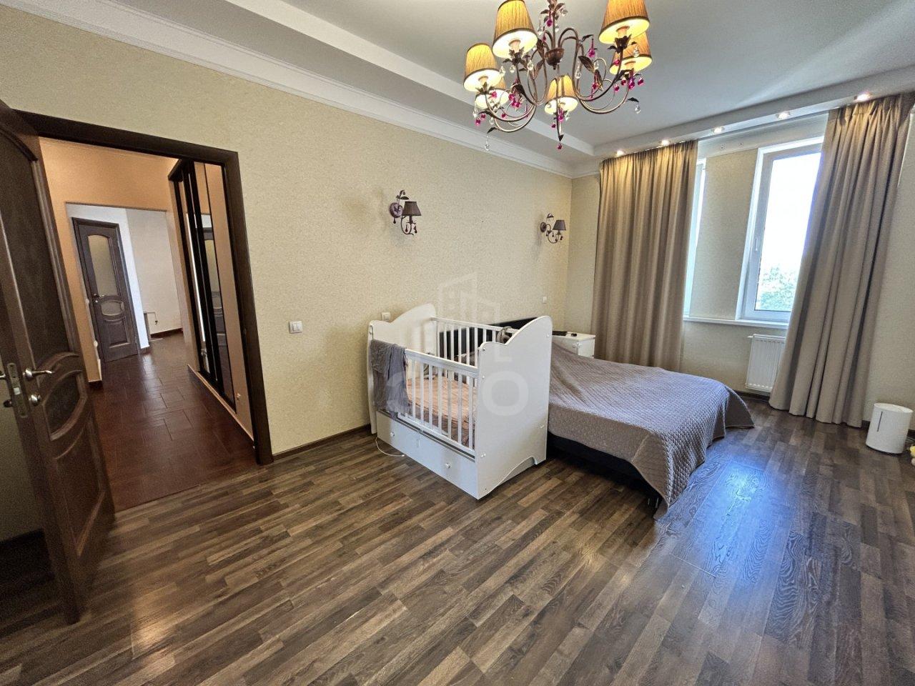 трехкомнатная квартира в Санкт-Петербурге по адресу: Шкиперский проток ул., 20