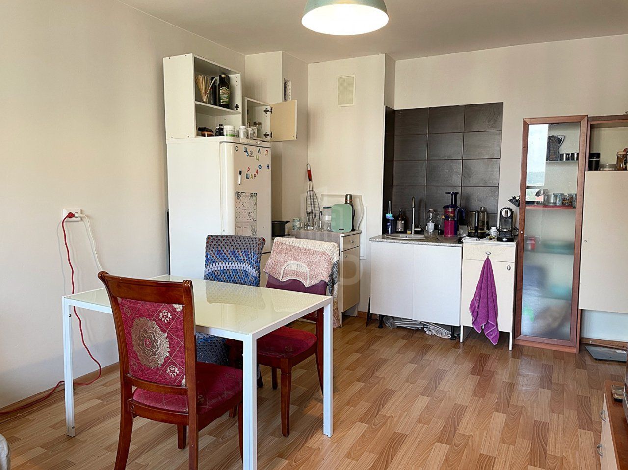 трехкомнатная квартира в Санкт-Петербурге по адресу: Фёдора Абрамова ул., 21, к 3, строение 1