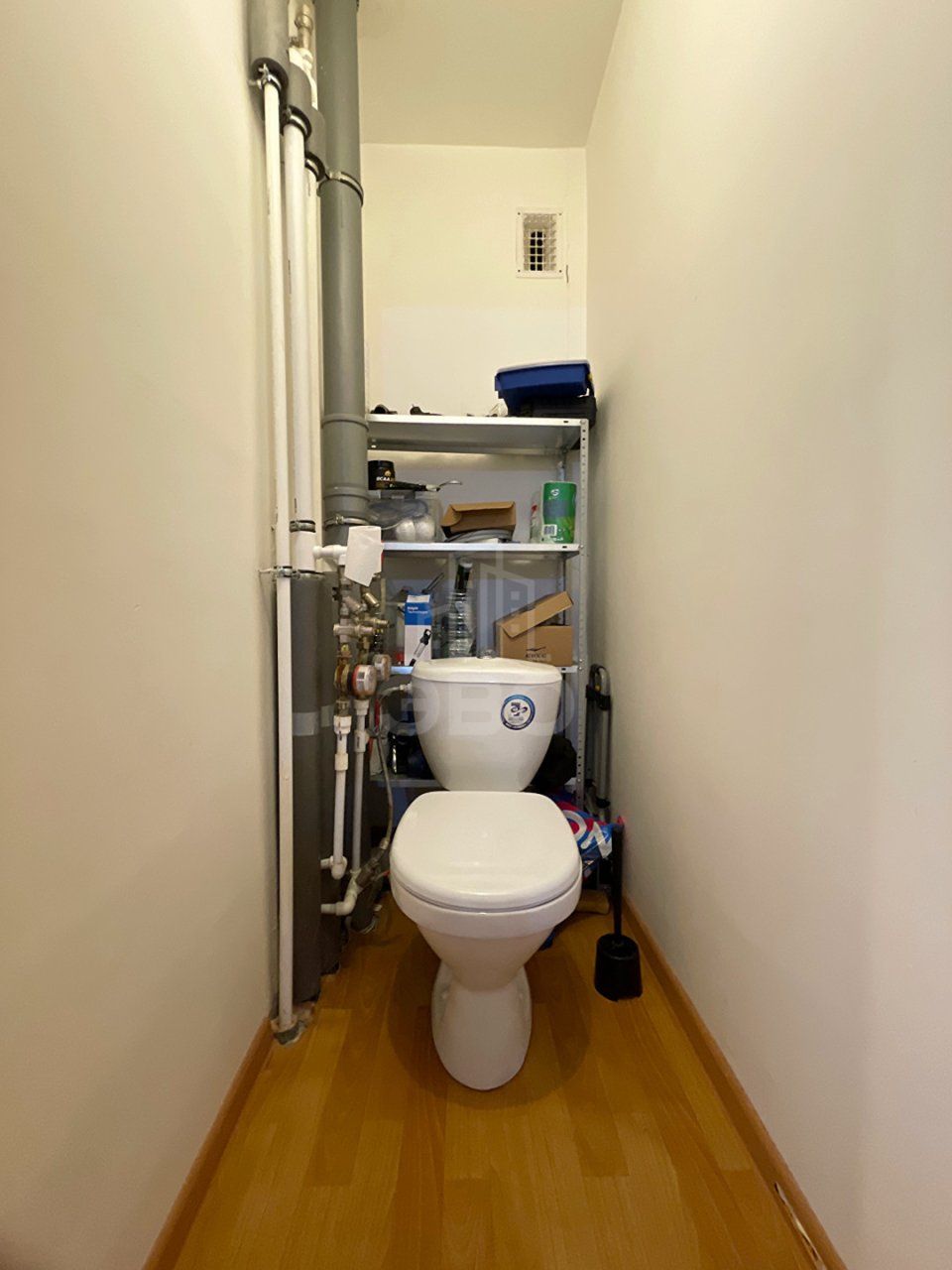 трехкомнатная квартира в Санкт-Петербурге по адресу: Фёдора Абрамова ул., 21, к 3, строение 1