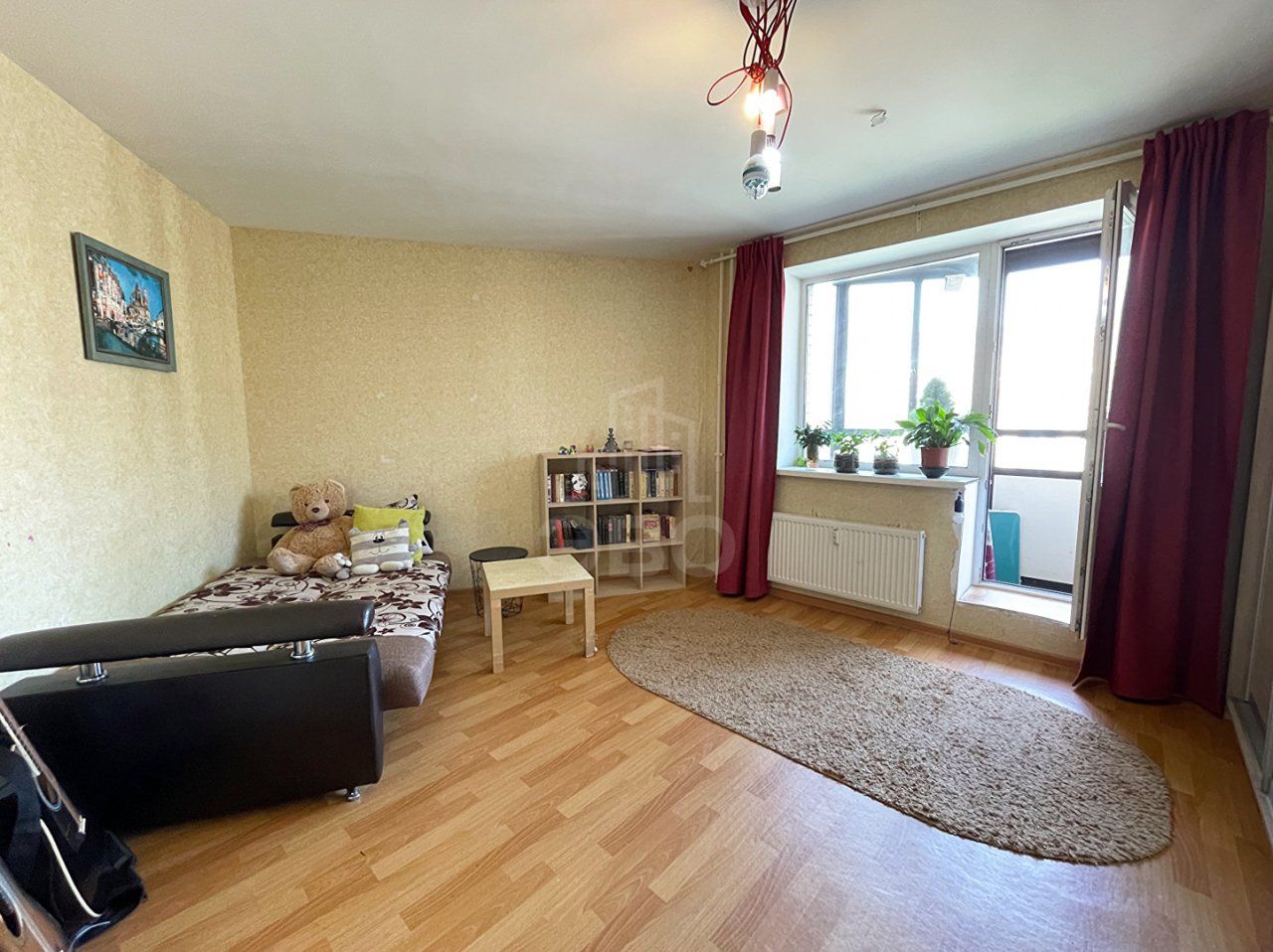 трехкомнатная квартира в Санкт-Петербурге по адресу: Фёдора Абрамова ул., 21, к 3, строение 1