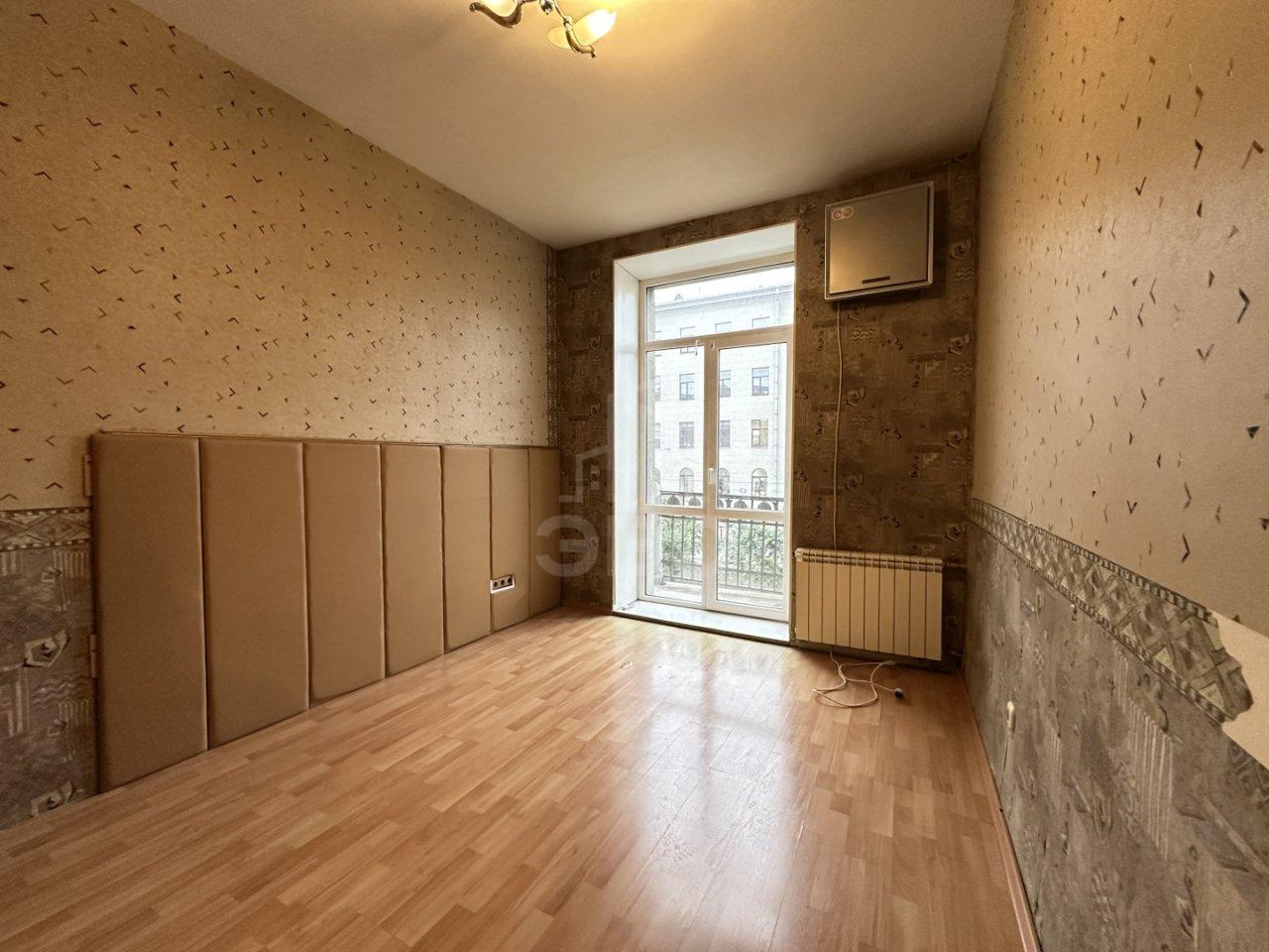 двухкомнатная квартира в Санкт-Петербурге по адресу: Кузнецовская ул., 30