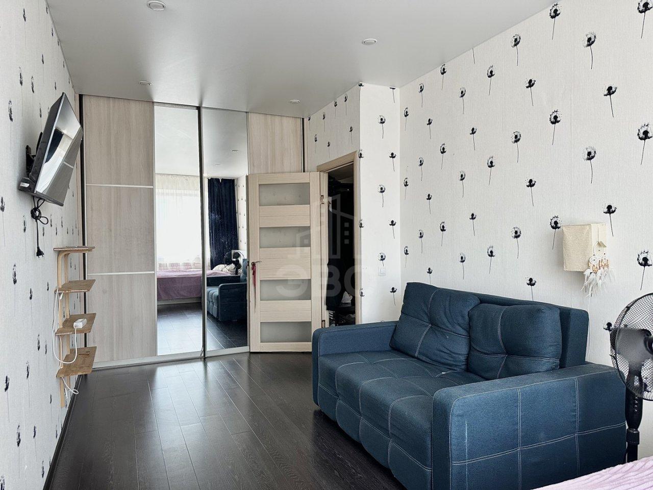 однокомнатная квартира в Санкт-Петербурге по адресу: Оптиков ул., 49, к 1