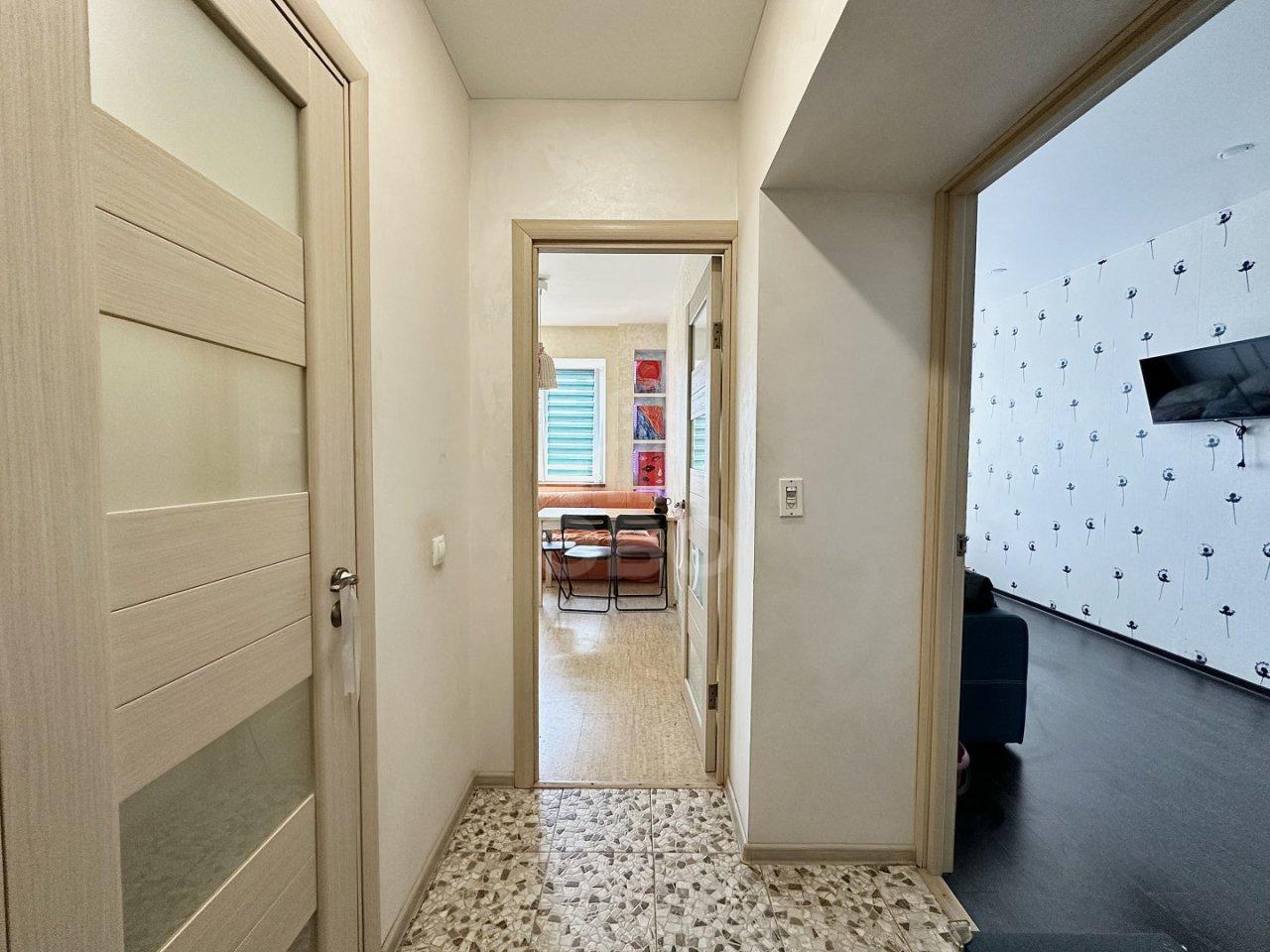 однокомнатная квартира в Санкт-Петербурге по адресу: Оптиков ул., 49, к 1