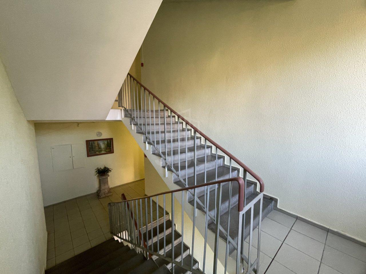 трехкомнатная квартира в Санкт-Петербурге по адресу: 3-й Озерковский пер., 1, к 1