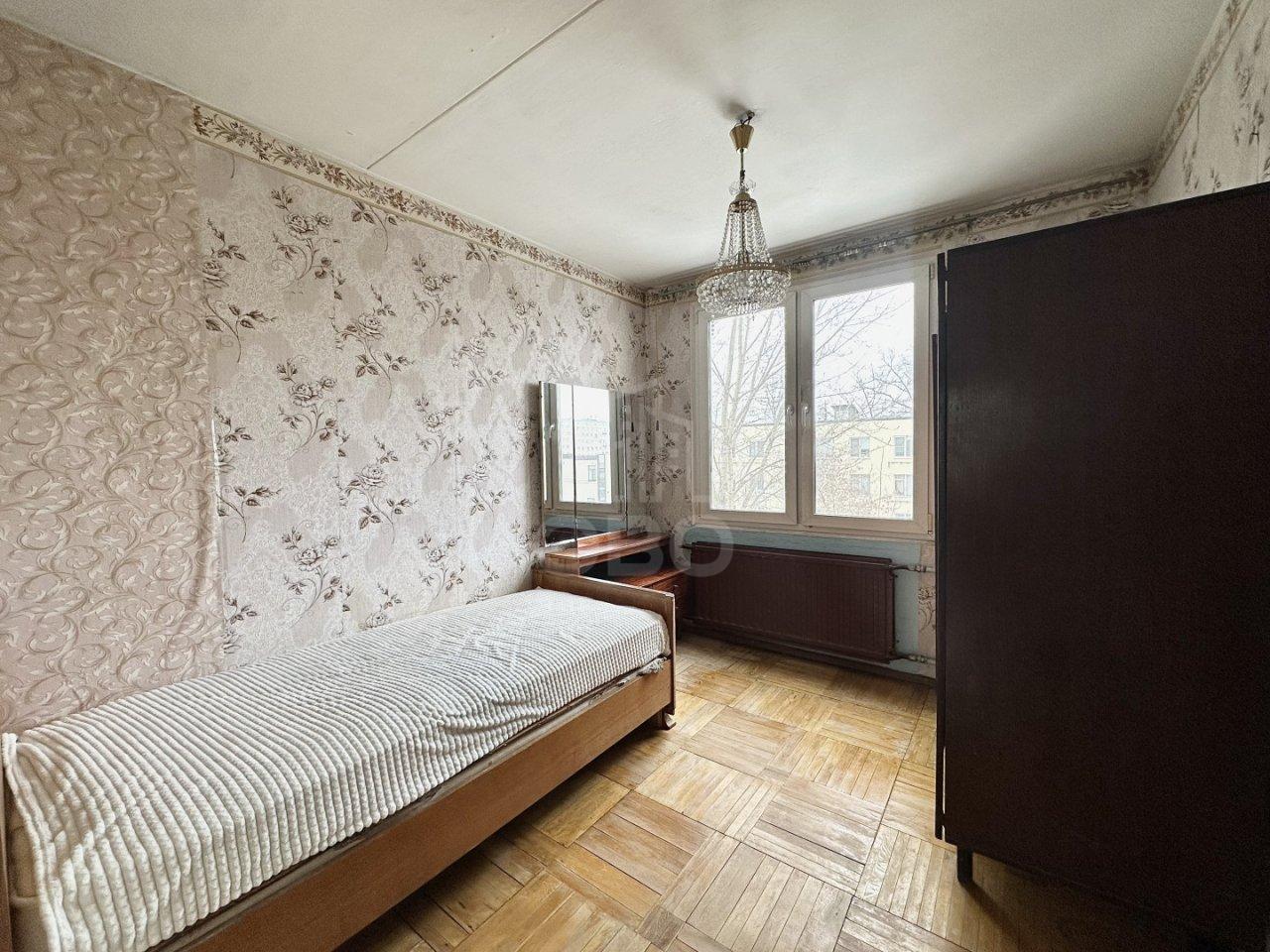 трехкомнатная квартира в Санкт-Петербурге по адресу: Ленинский проспект, 125, к 3