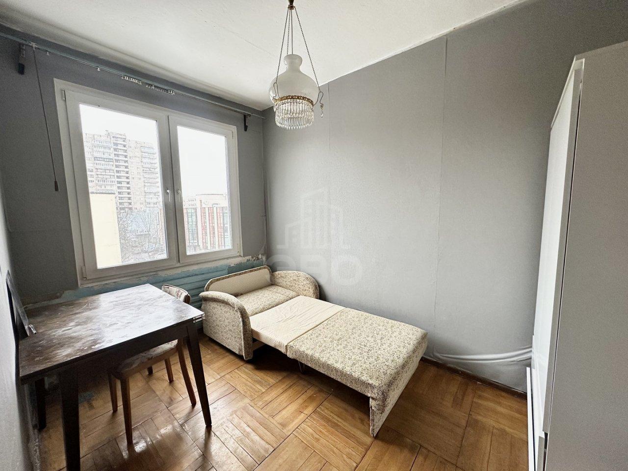 трехкомнатная квартира в Санкт-Петербурге по адресу: Ленинский проспект, 125, к 3