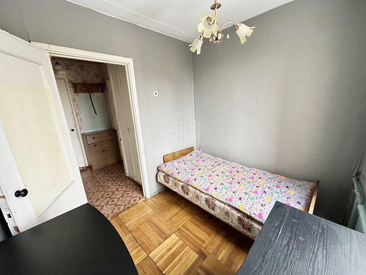 трехкомнатная квартира в Санкт-Петербурге по адресу: Ленинский проспект, 125, к 3