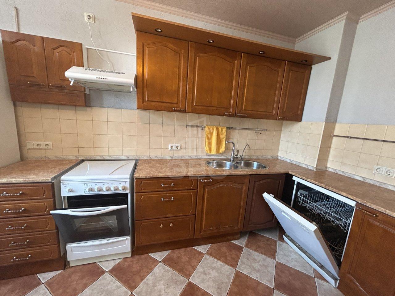 двухкомнатная квартира в Санкт-Петербурге по адресу: Богатырский проспект, 55, к 1