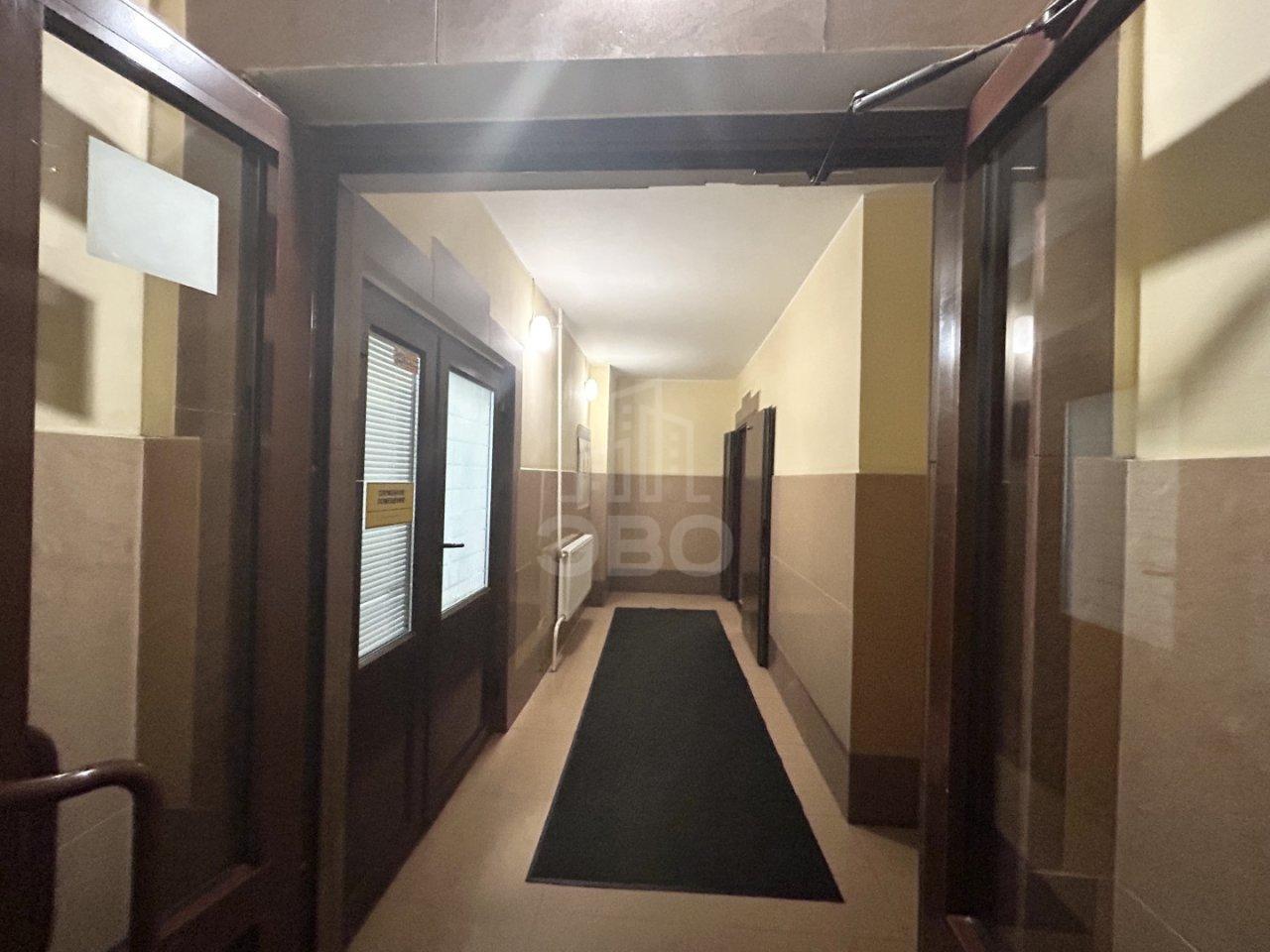 двухкомнатная квартира в Санкт-Петербурге по адресу: Богатырский проспект, 55, к 1