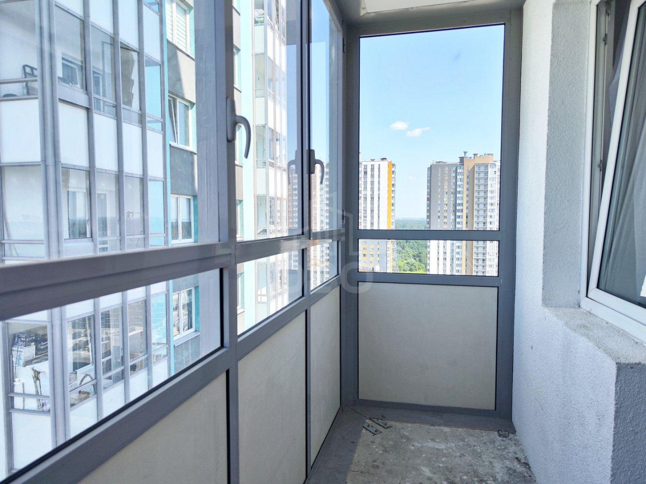 двухкомнатная квартира в Санкт-Петербурге по адресу: Чарушинская ул., 12, строение 1