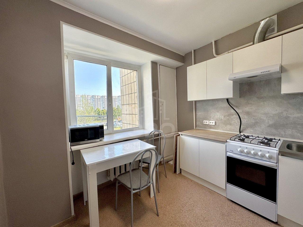 однокомнатная квартира в Санкт-Петербурге по адресу: Наличная ул., 36, к 5