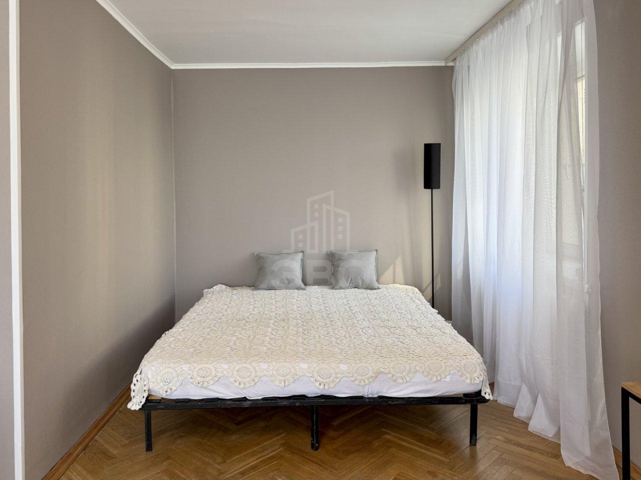 однокомнатная квартира в Санкт-Петербурге по адресу: Наличная ул., 36, к 5