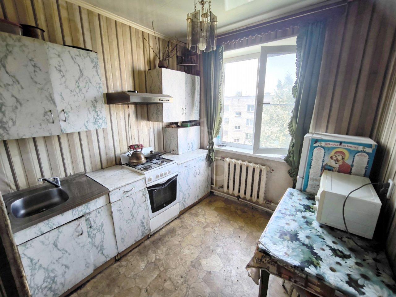 двухкомнатная квартира в Ленинградской области по адресу: Советская ул., 21