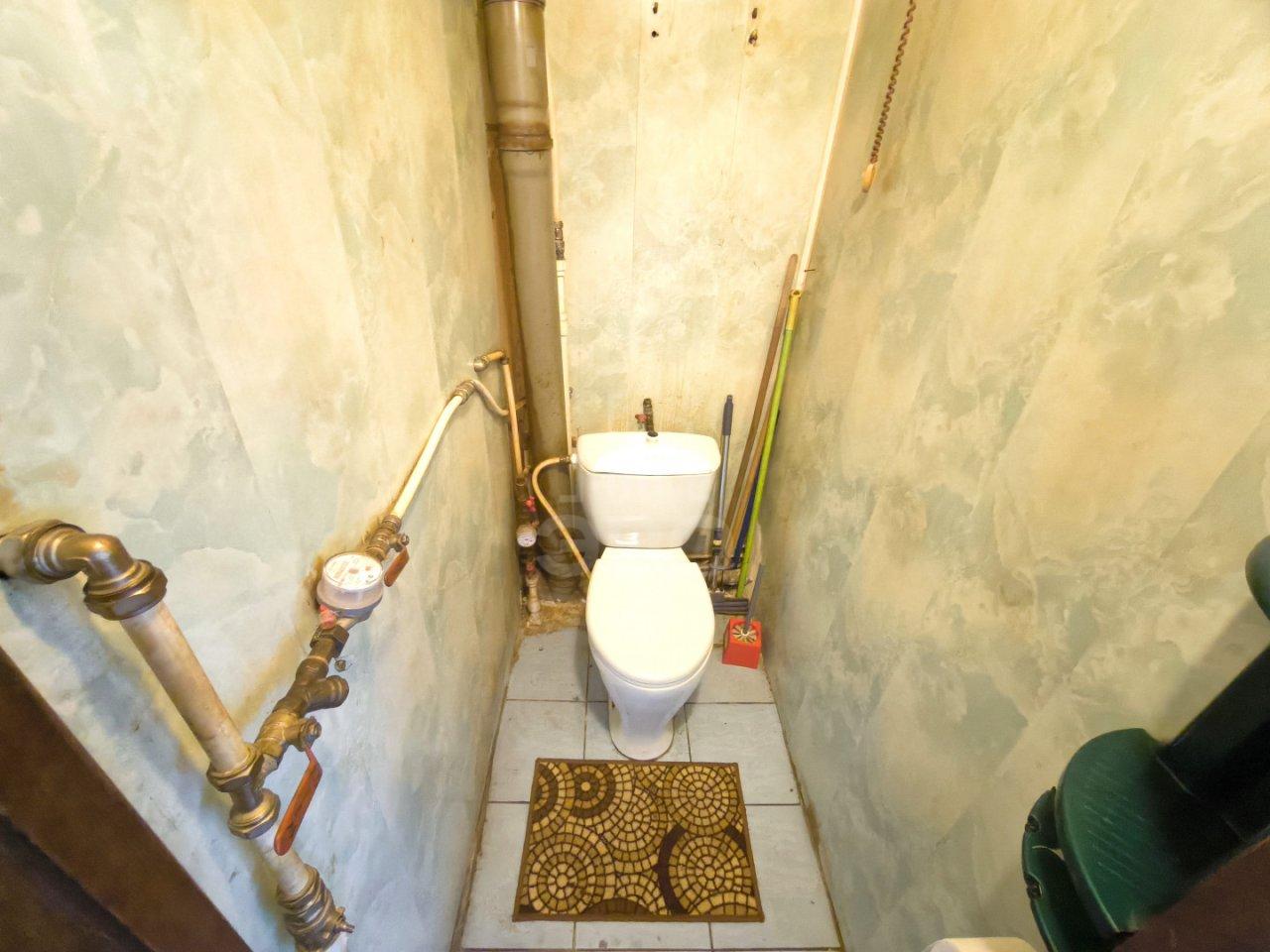 двухкомнатная квартира в Ленинградской области по адресу: Советская ул., 21