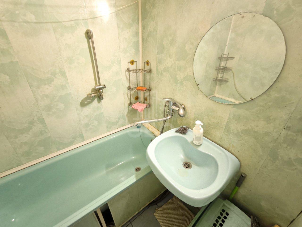 двухкомнатная квартира в Ленинградской области по адресу: Советская ул., 21