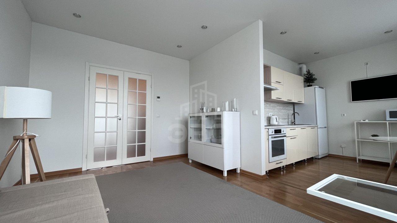 двухкомнатная квартира в Санкт-Петербурге по адресу: Обводного канала наб., 108