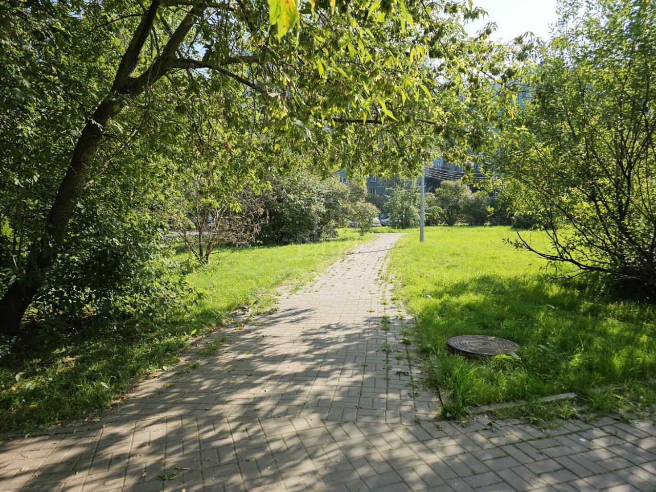 трехкомнатная квартира в Санкт-Петербурге по адресу: Загребский б-р., 23, к 2, литера А