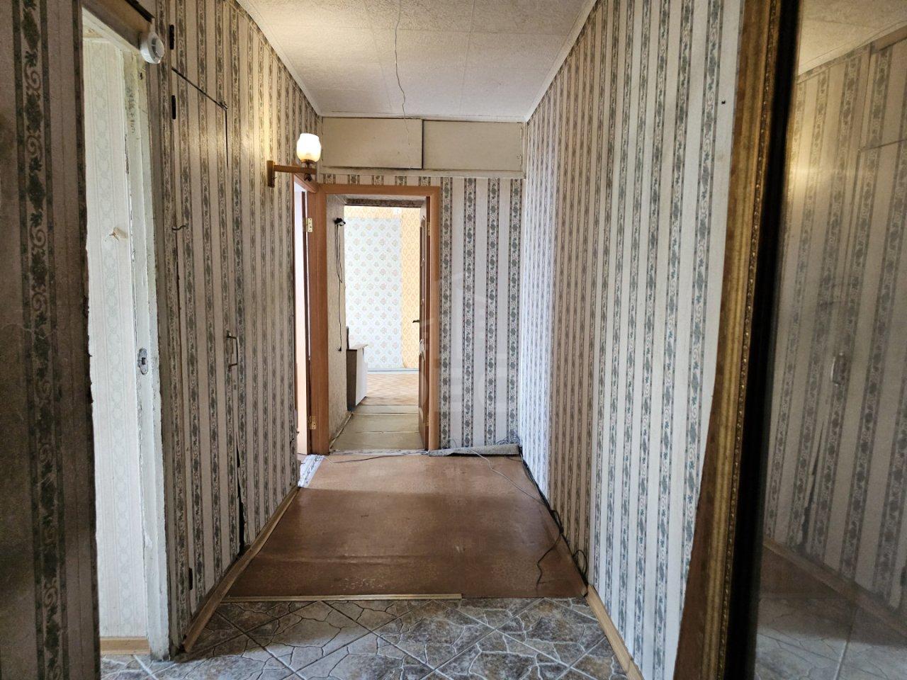 трехкомнатная квартира в Санкт-Петербурге по адресу: Загребский б-р., 23, к 2, литера А