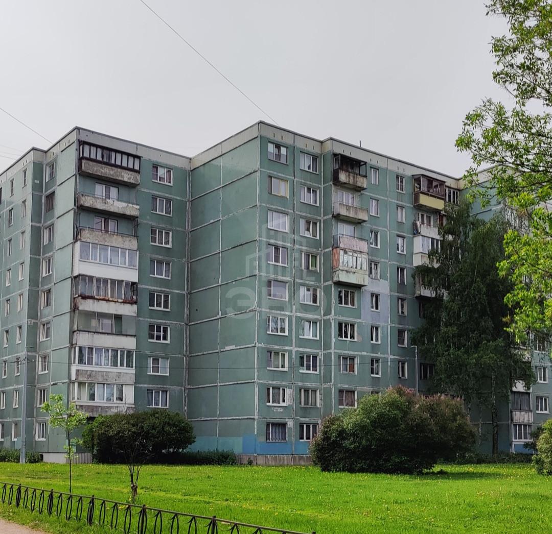 трехкомнатная квартира в Санкт-Петербурге по адресу: Загребский б-р., 23, к 2, литера А