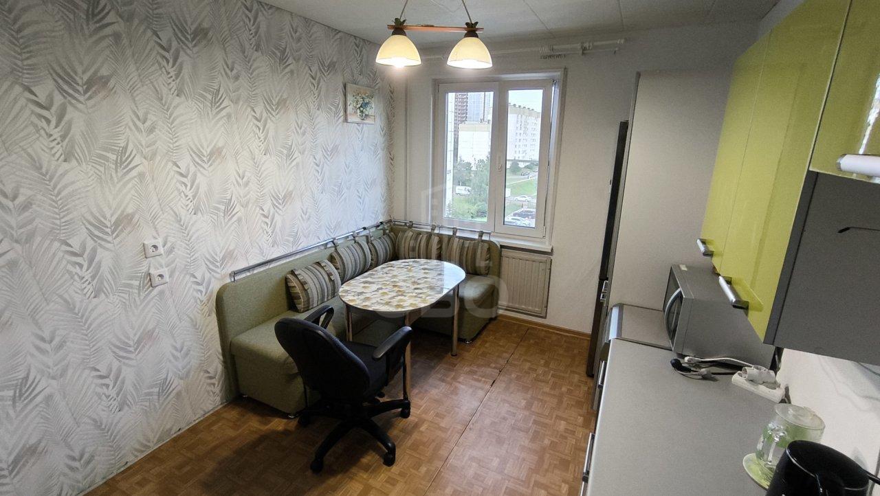 однокомнатная квартира в Санкт-Петербурге по адресу: Генерала Симоняка ул., 4, к 4, литера А