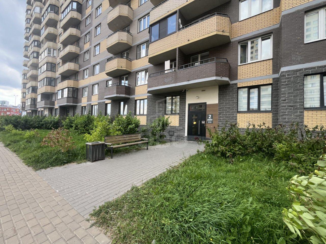 однокомнатная квартира в Санкт-Петербурге по адресу: Шоссе в Лаврики ул., 70, к 1