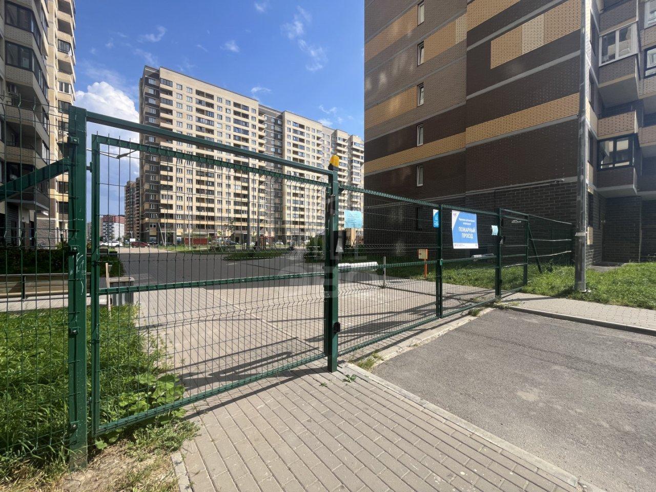 однокомнатная квартира в Санкт-Петербурге по адресу: Шоссе в Лаврики ул., 70, к 1