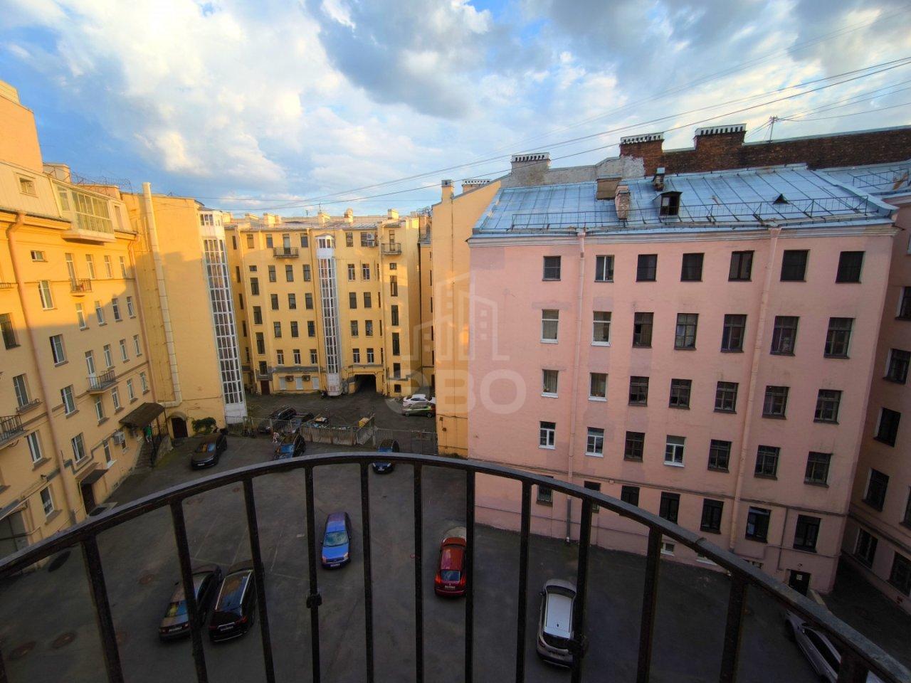 двухкомнатная квартира в Санкт-Петербурге по адресу: Кронверкский проспект, 73/39