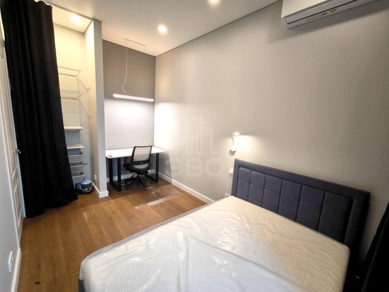 двухкомнатная квартира в Санкт-Петербурге по адресу: Кронверкский проспект, 73/39