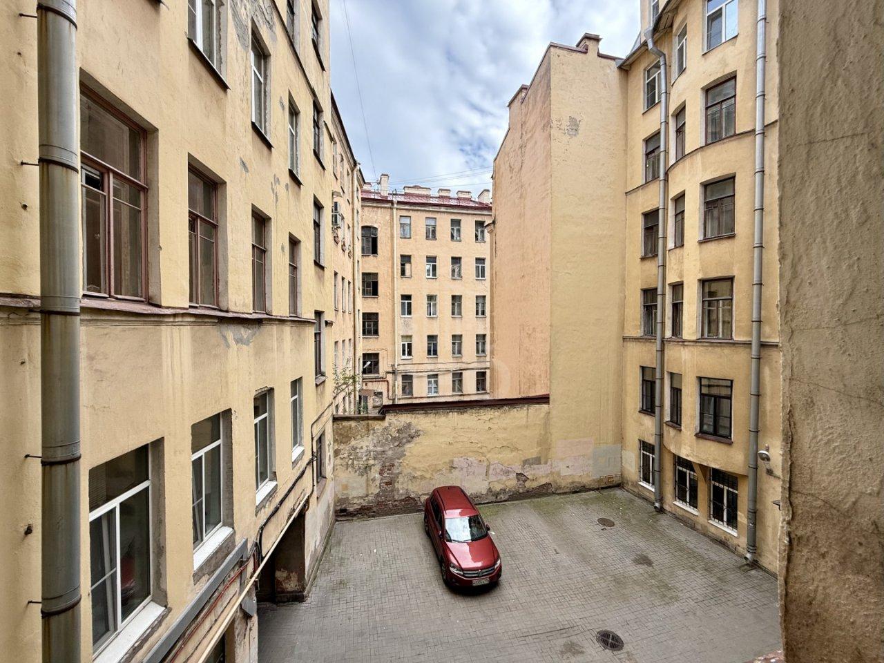 двухкомнатная квартира в Санкт-Петербурге по адресу: 10-я Советская ул., 19, литера А