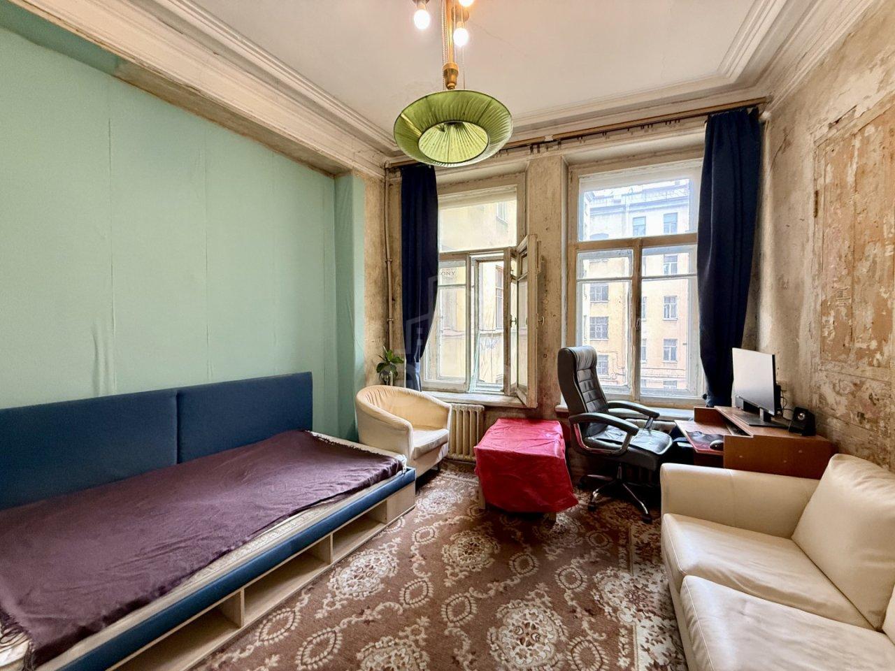 двухкомнатная квартира в Санкт-Петербурге по адресу: 10-я Советская ул., 19, литера А