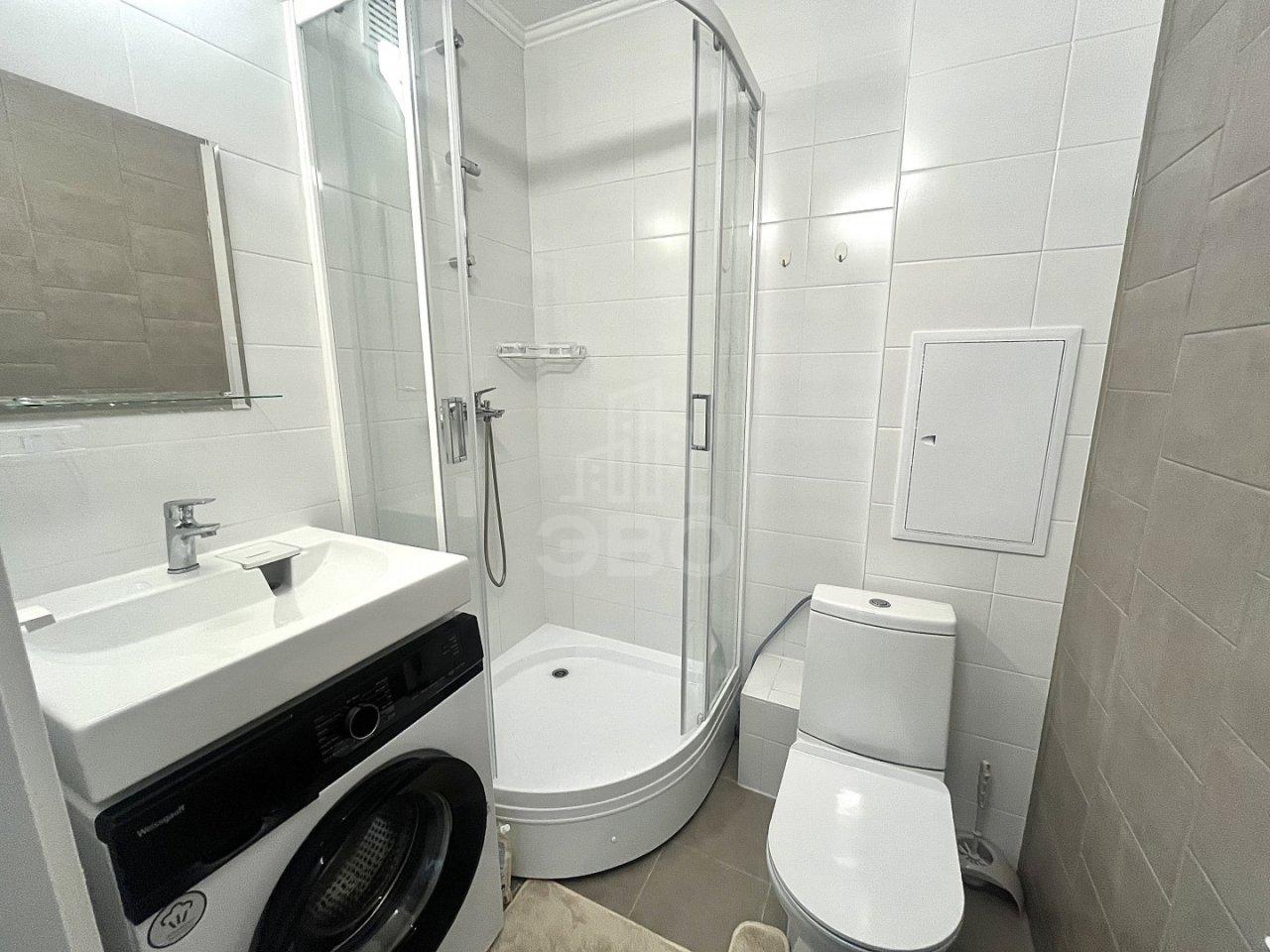 однокомнатная квартира в Санкт-Петербурге по адресу: Пахомовская ул., 18, к 2, строение 1