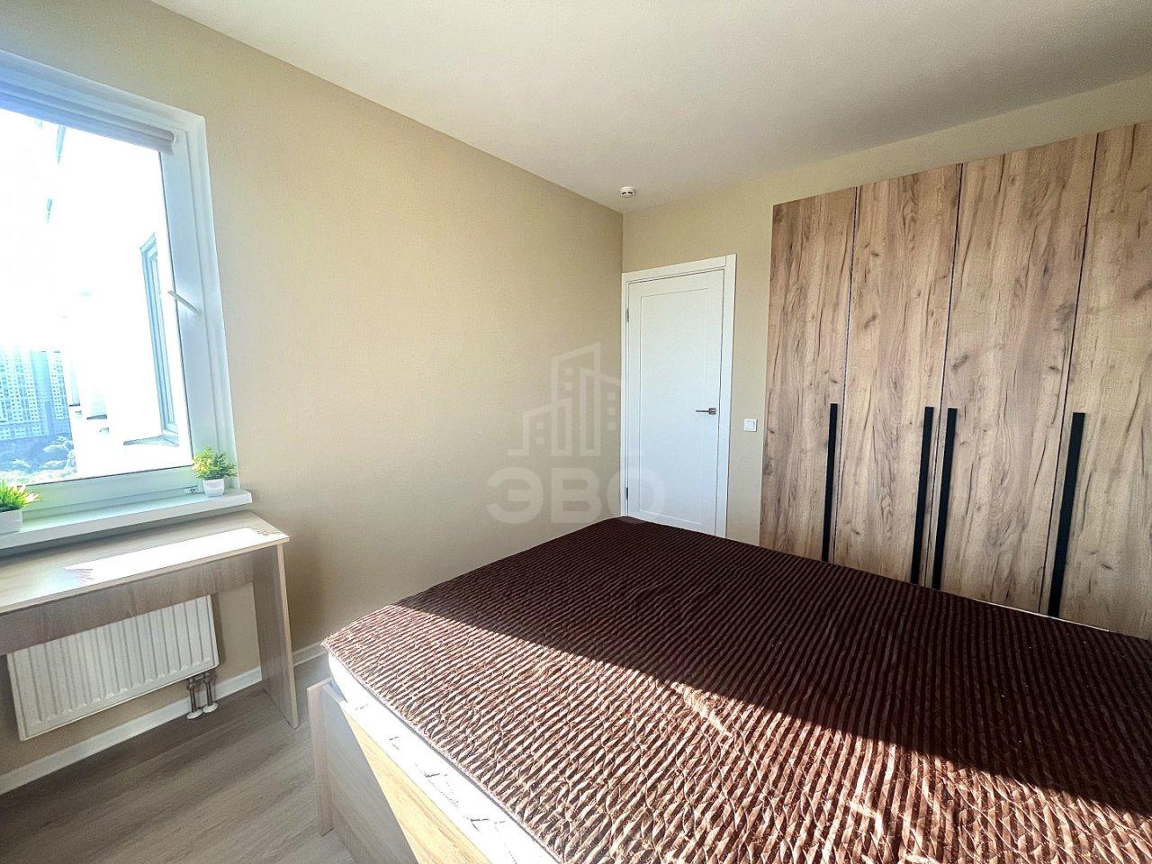 однокомнатная квартира в Санкт-Петербурге по адресу: Пахомовская ул., 18, к 2, строение 1