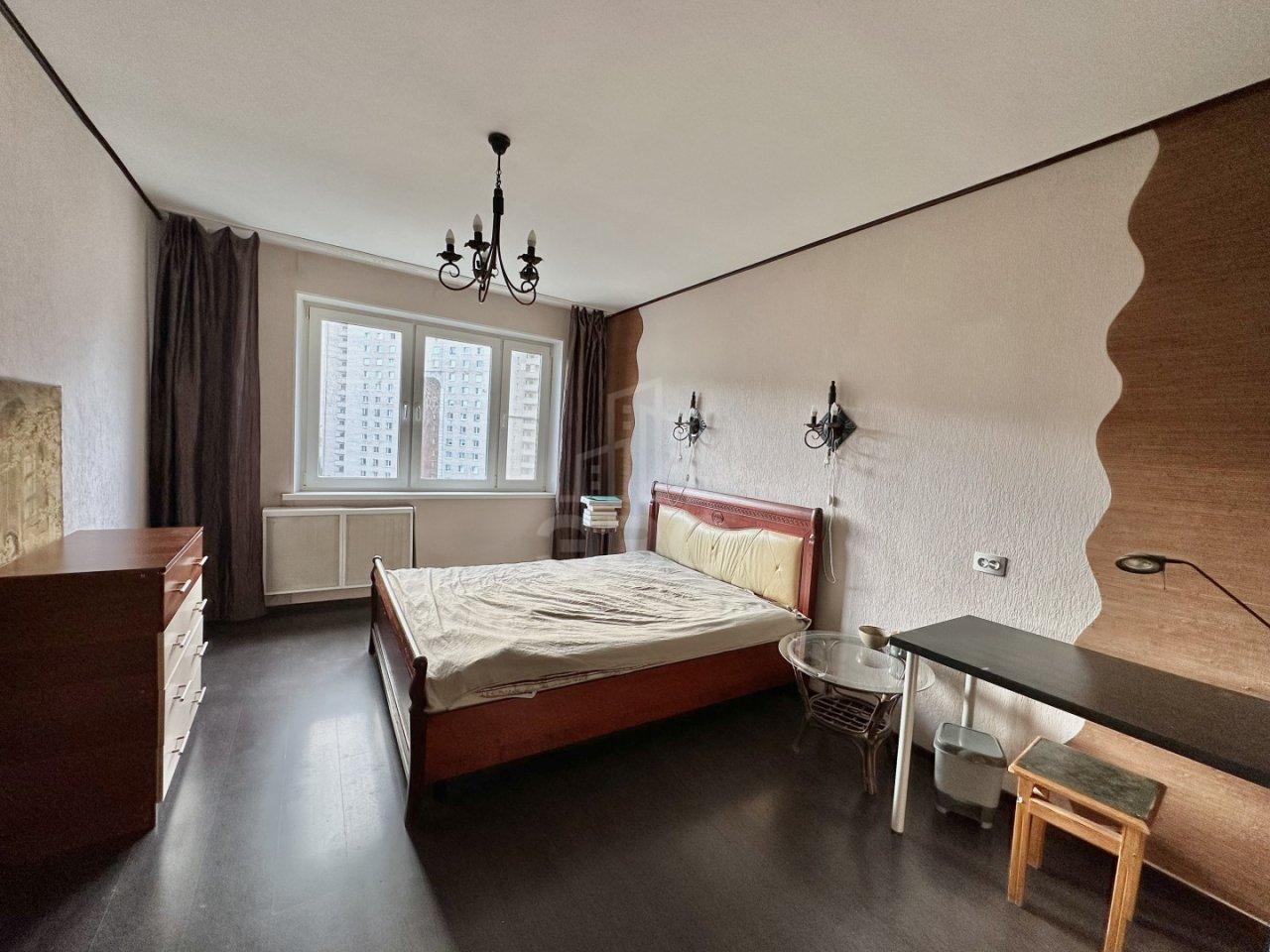 двухкомнатная квартира в Санкт-Петербурге по адресу: Мичманская ул., 2, к 1