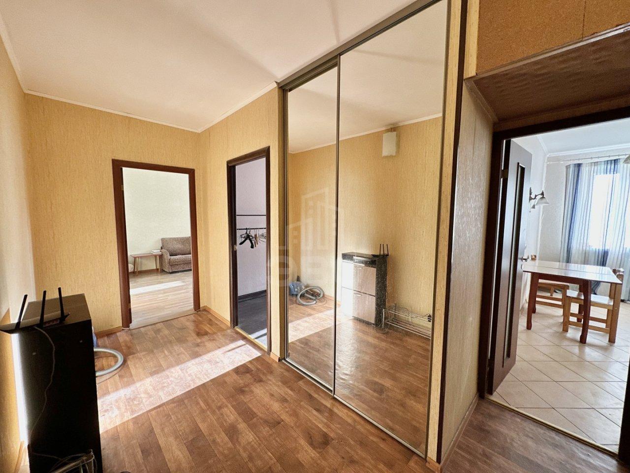 двухкомнатная квартира в Санкт-Петербурге по адресу: Мичманская ул., 2, к 1