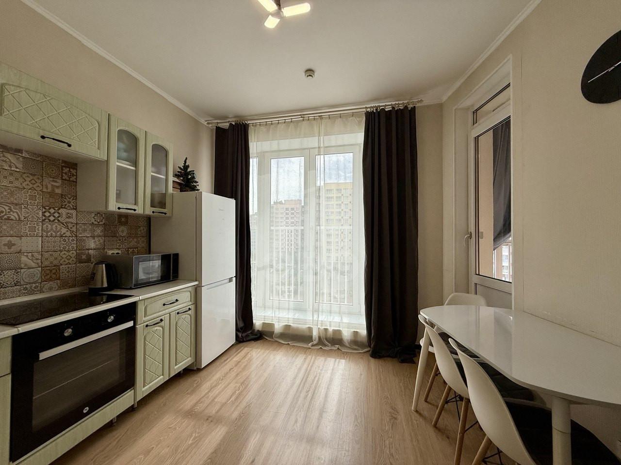 однокомнатная квартира в Ленинградской области по адресу: Столичная ул., 4, к 2