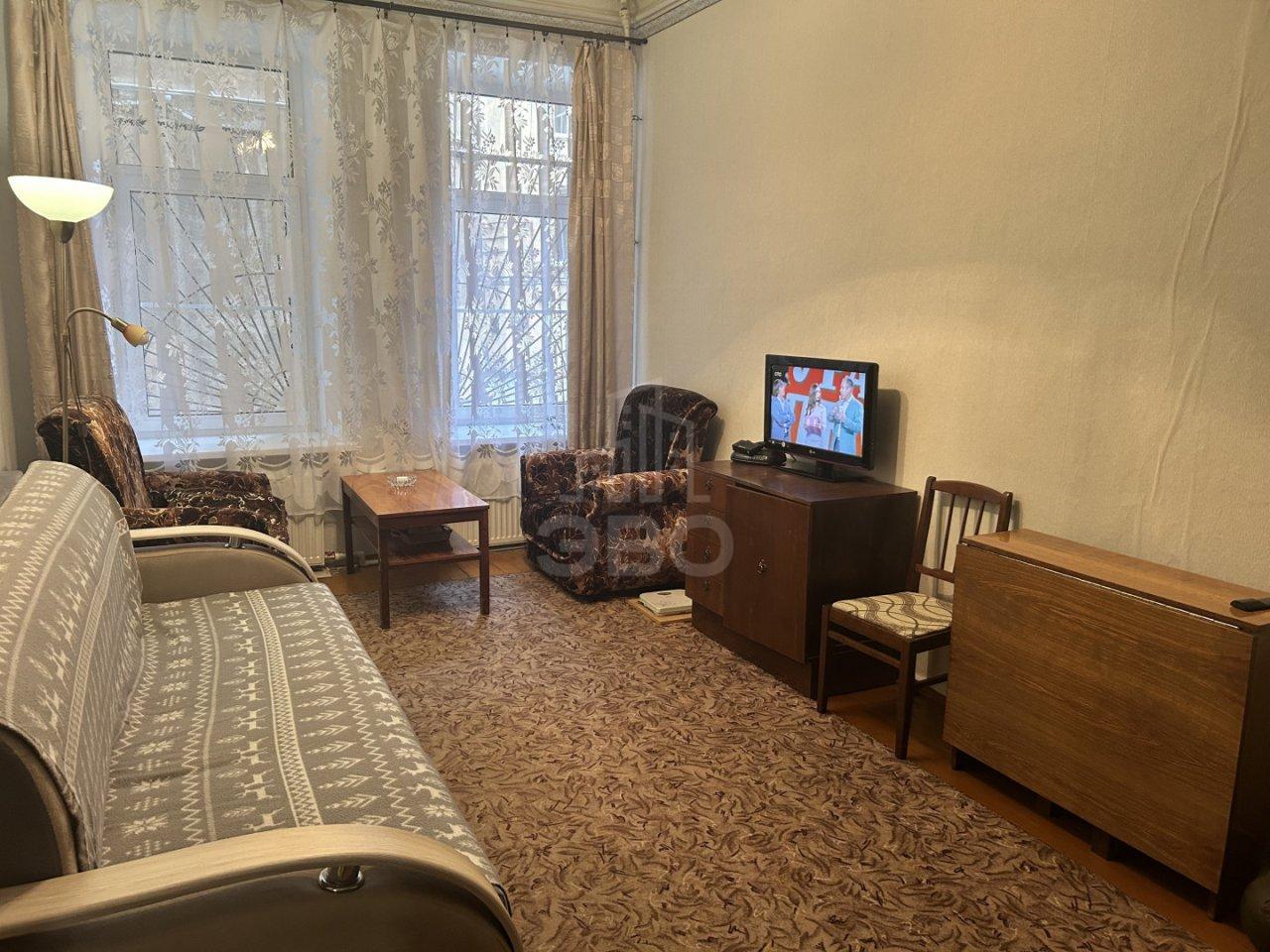 двухкомнатная квартира в Санкт-Петербурге по адресу: 14-я В.О. линия, 45, литера А