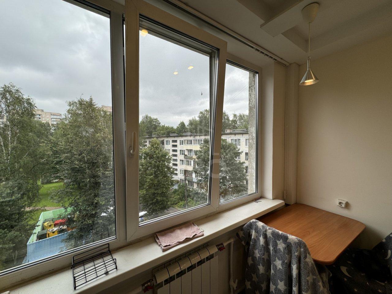 однокомнатная квартира в Санкт-Петербурге по адресу: Меншиковский проспект, 5, к 3