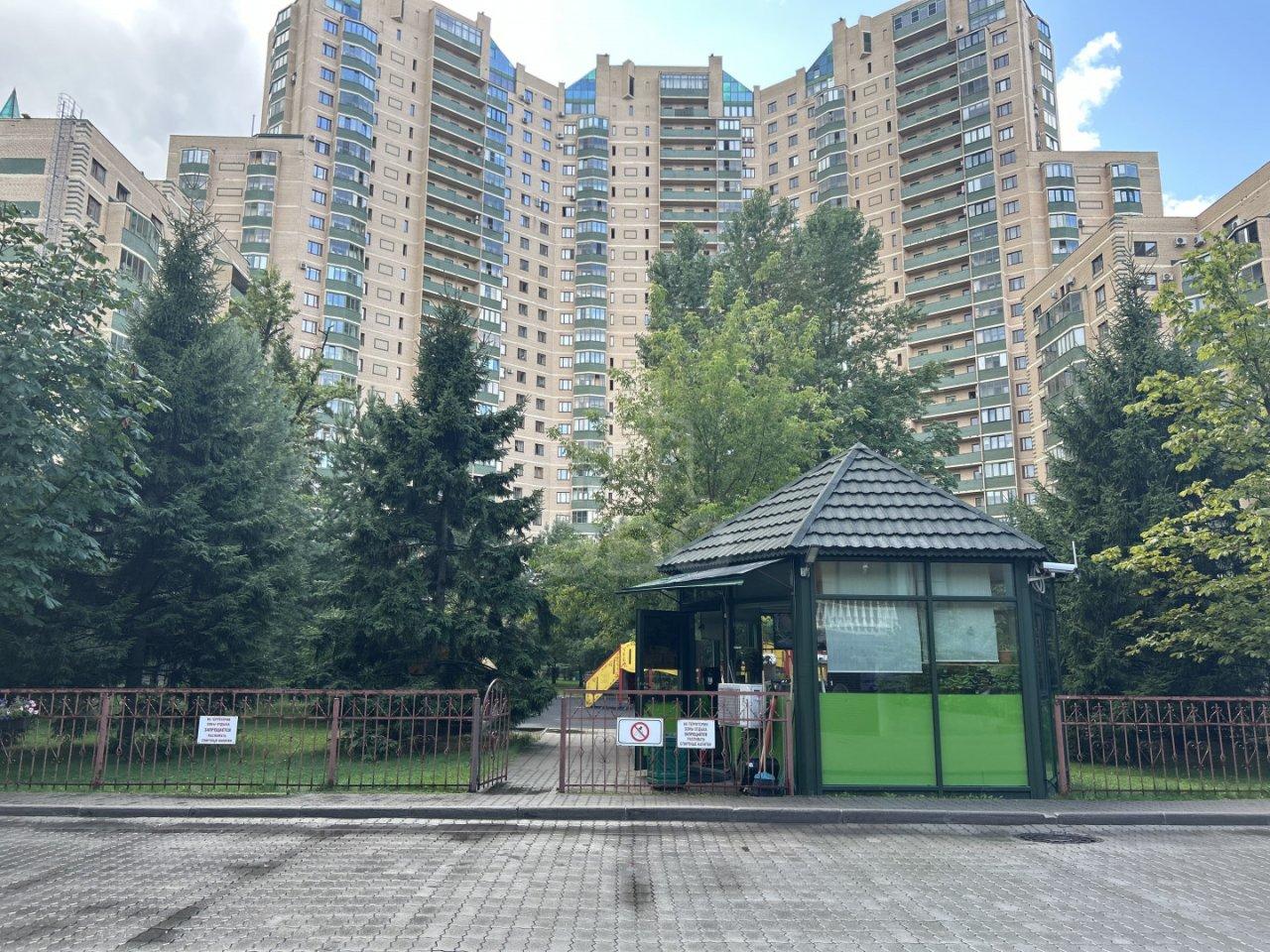 однокомнатная квартира в Санкт-Петербурге по адресу: Фермское ш., 32