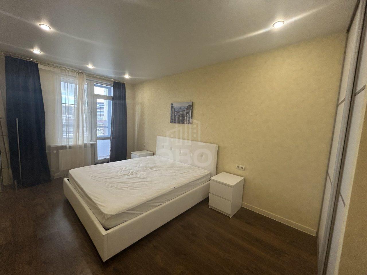 однокомнатная квартира в Санкт-Петербурге по адресу: Богатырский проспект, 2А