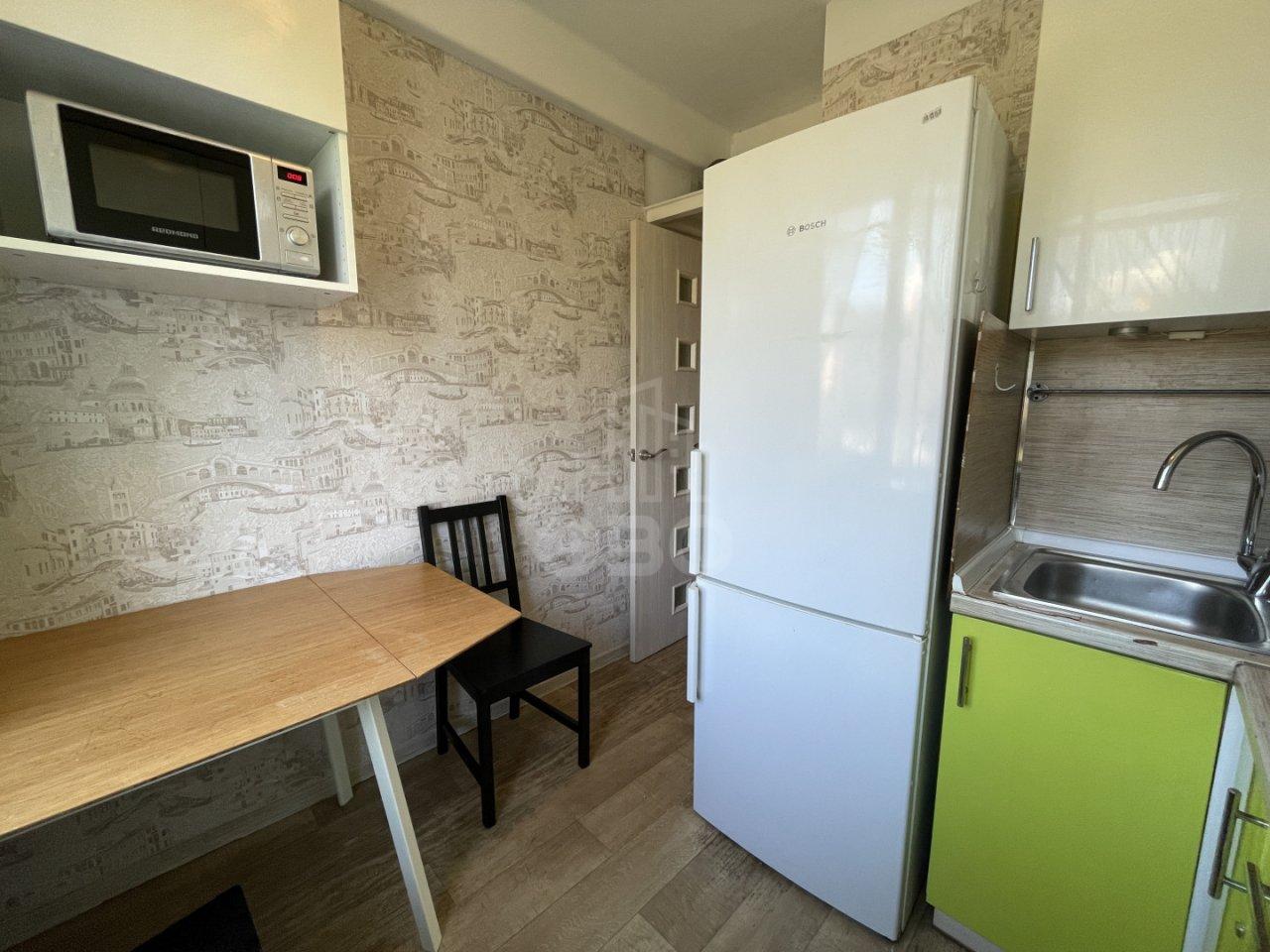 трехкомнатная квартира в Санкт-Петербурге по адресу: Солидарности проспект, 25, к 1