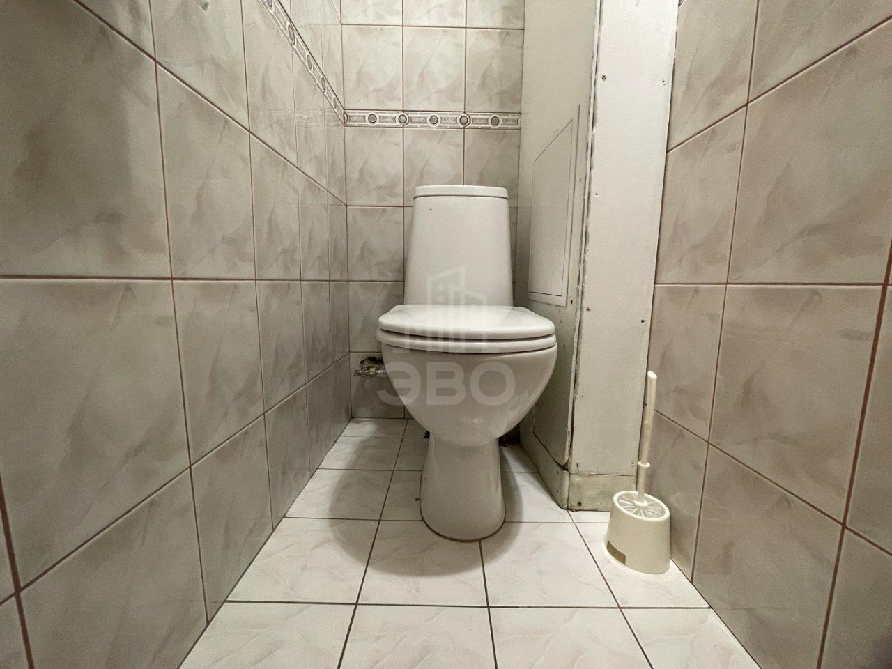 трехкомнатная квартира в Санкт-Петербурге по адресу: Солидарности проспект, 25, к 1