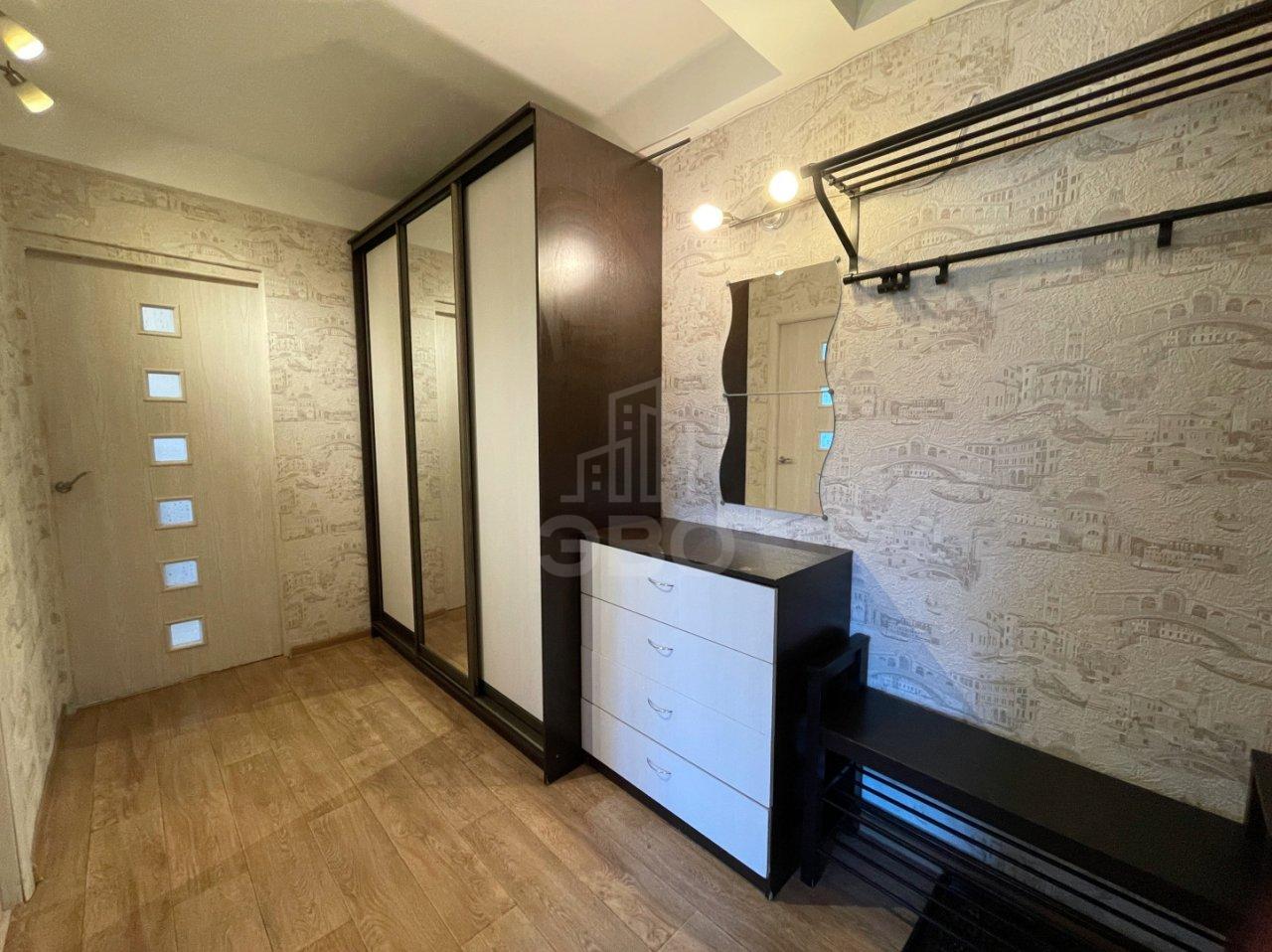 трехкомнатная квартира в Санкт-Петербурге по адресу: Солидарности проспект, 25, к 1