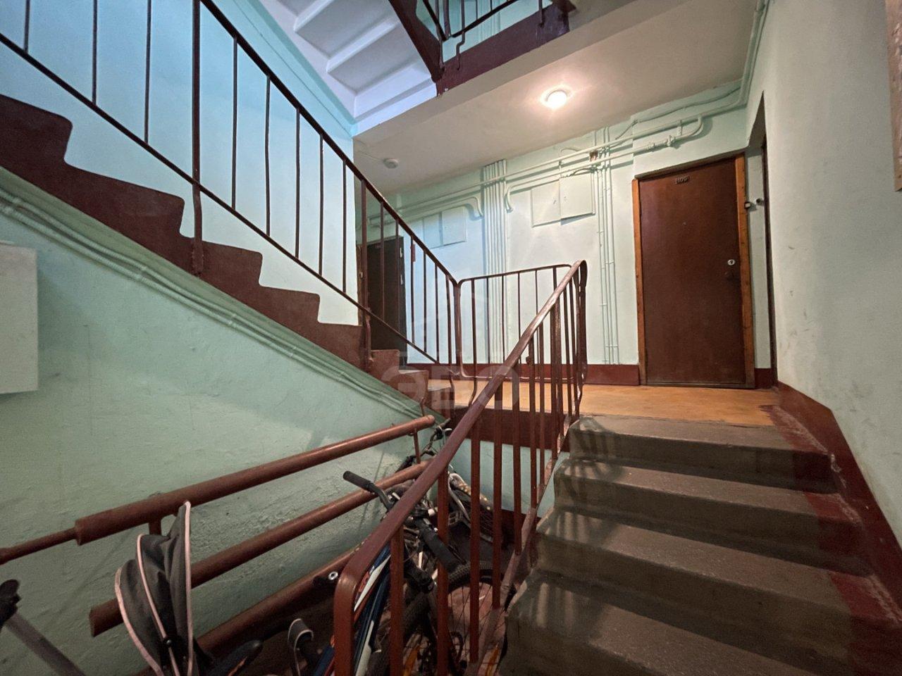 трехкомнатная квартира в Санкт-Петербурге по адресу: Солидарности проспект, 25, к 1