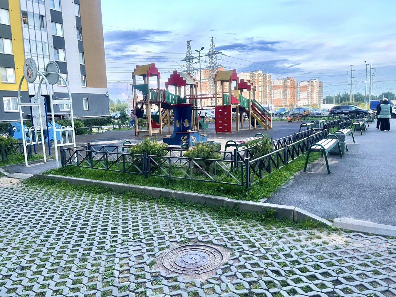 студия в Санкт-Петербурге по адресу: Васнецовский проспект, 20, строение 1