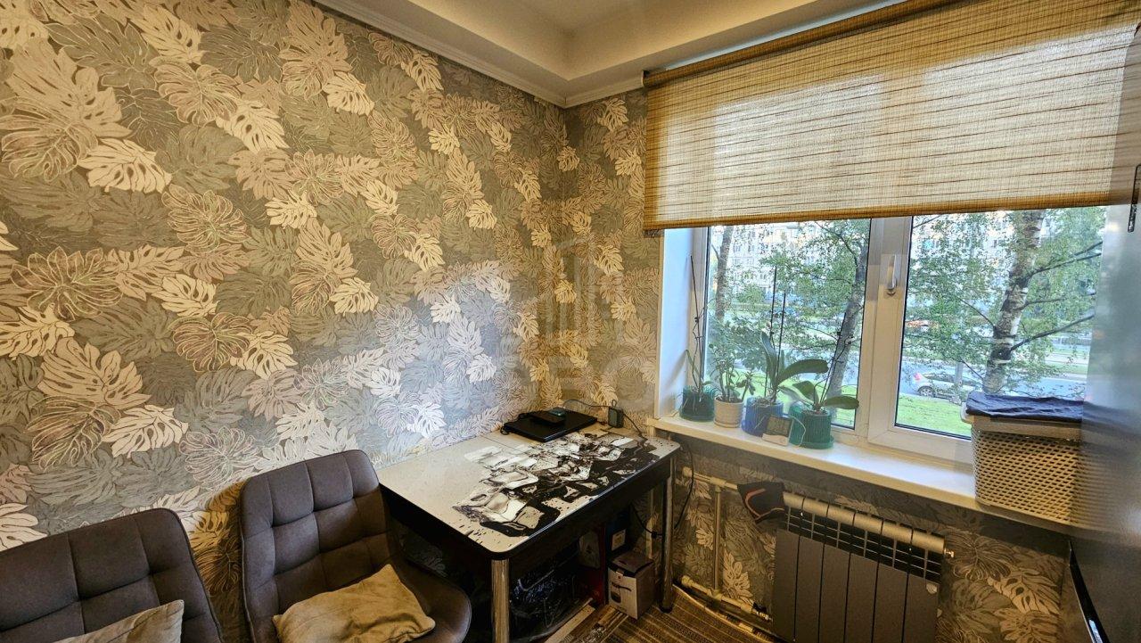 однокомнатная квартира в Санкт-Петербурге по адресу: Наставников проспект, 9, к 1