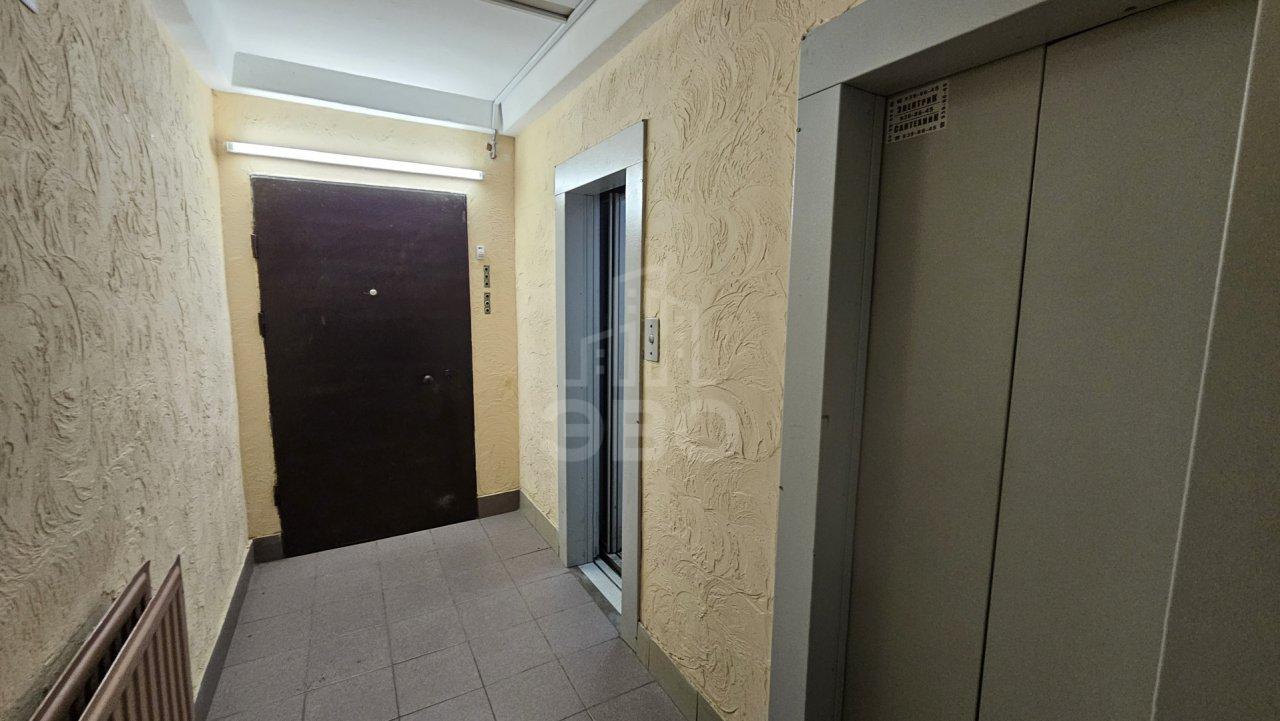 однокомнатная квартира в Санкт-Петербурге по адресу: Наставников проспект, 9, к 1