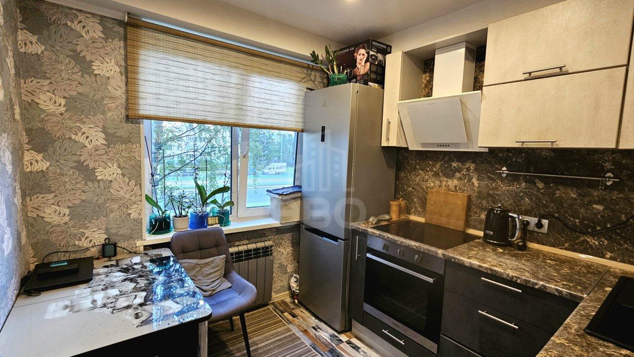 однокомнатная квартира в Санкт-Петербурге по адресу: Наставников проспект, 9, к 1